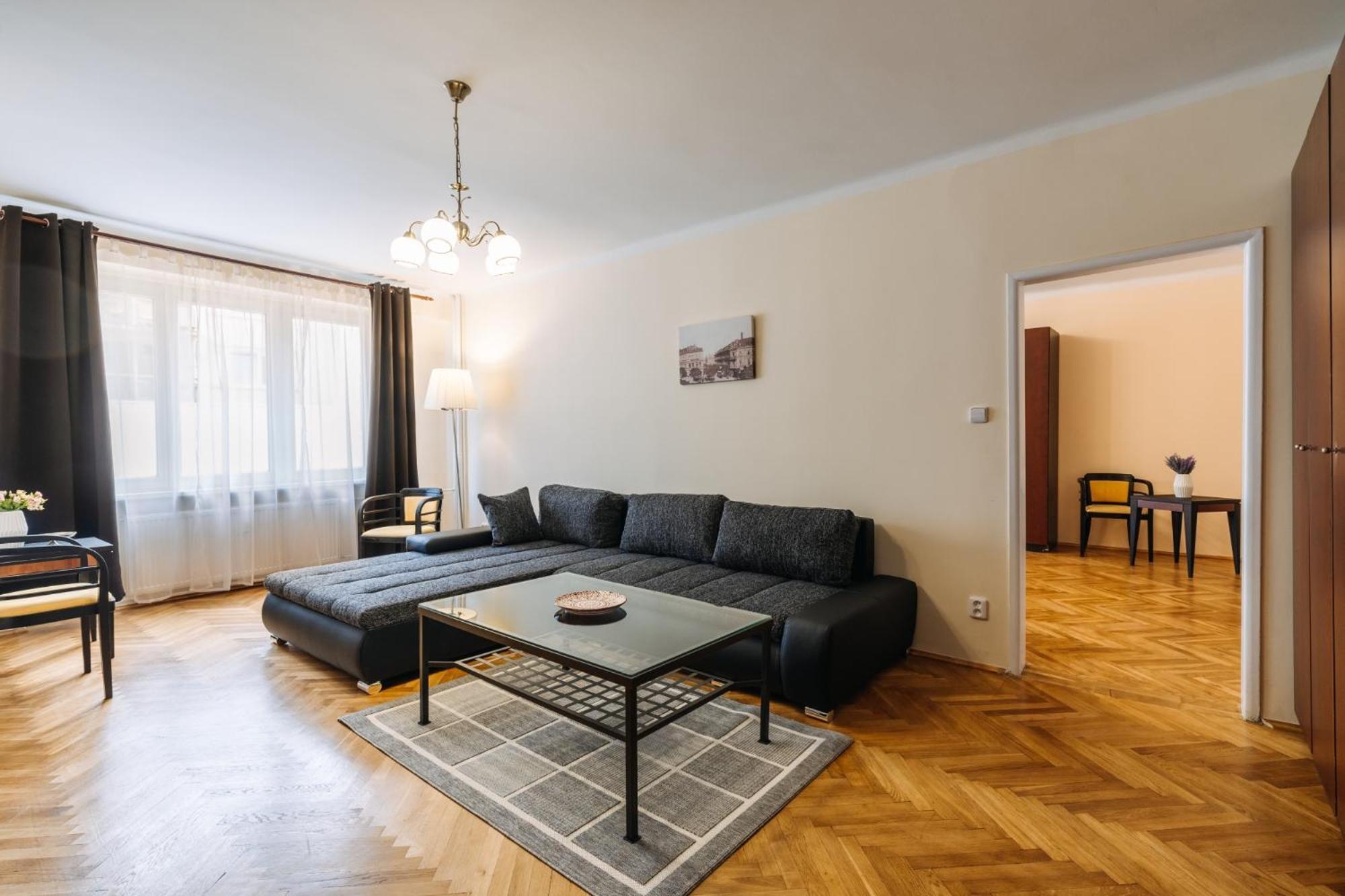 Apartments Tgm 11 卡罗维发利 客房 照片