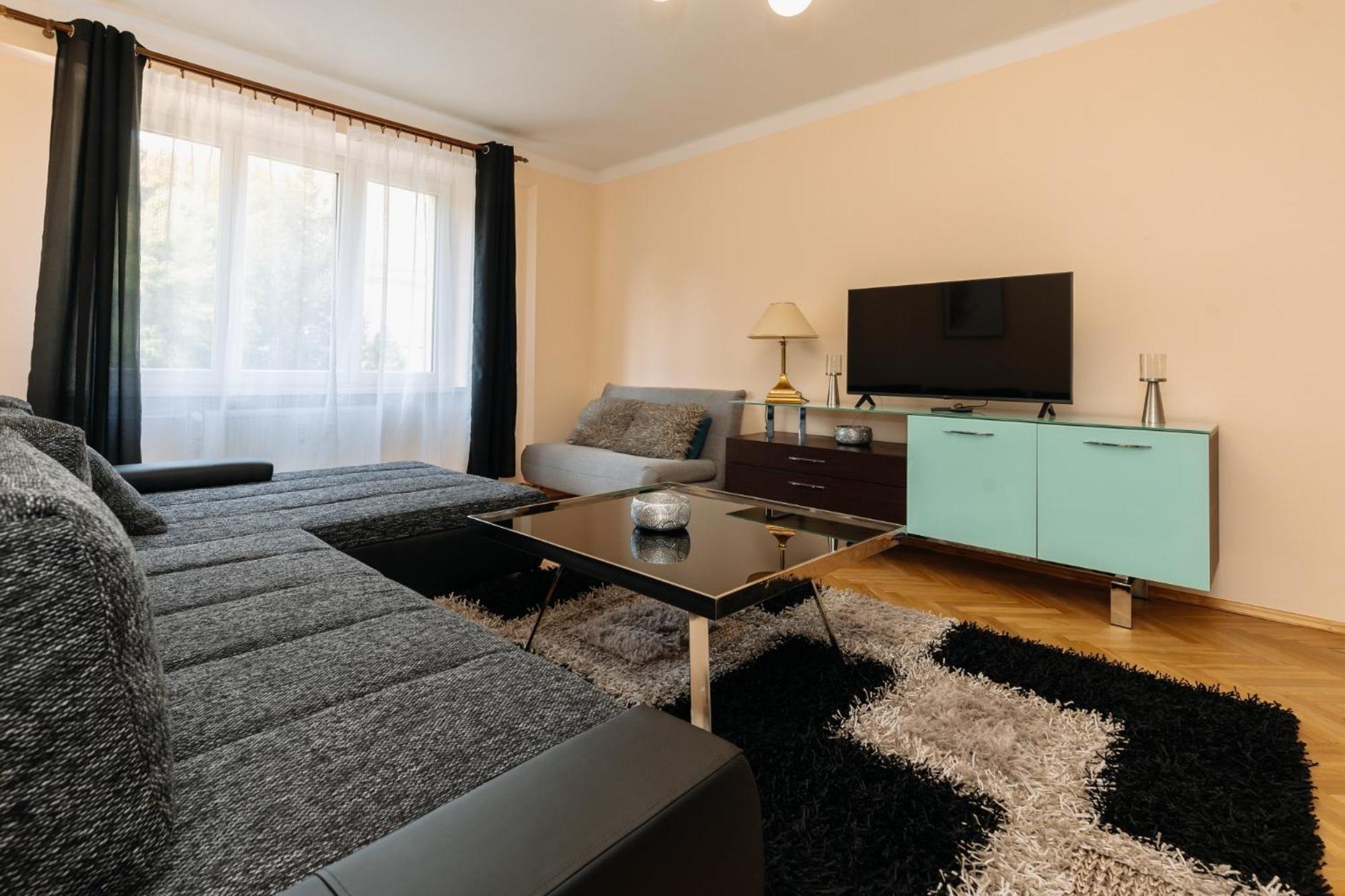 Apartments Tgm 11 卡罗维发利 外观 照片